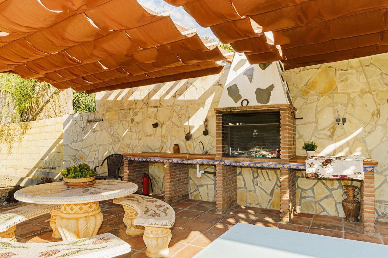 Villa Triana Nerja Exterior photo