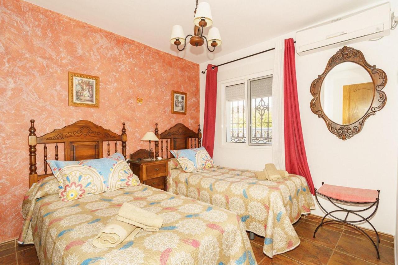 Villa Triana Nerja Exterior photo